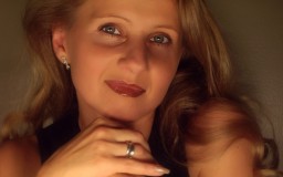 OLGA KOSTROVA: SPEAKER